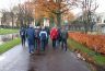 Op naar de bus, die zal ons naar het restaurant brengen waar de warme hap op ons wacht.
Al met al een geslaagde dag. Af en toe een regenbuitje kon daar niets aan veranderen.