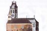 Tekening van de oude kerk, gemaakt in 1723 door Jacob Stellingwerf. Deze kerk dateert mogelijk van omstreeks 1342. Dit, gezien het feit dat de klok in de toren van dat jaar dateert.
De oude kerk was gewijd aan de katholieke geestelijke Willibrordus uit Norhthumbrië Engeland.